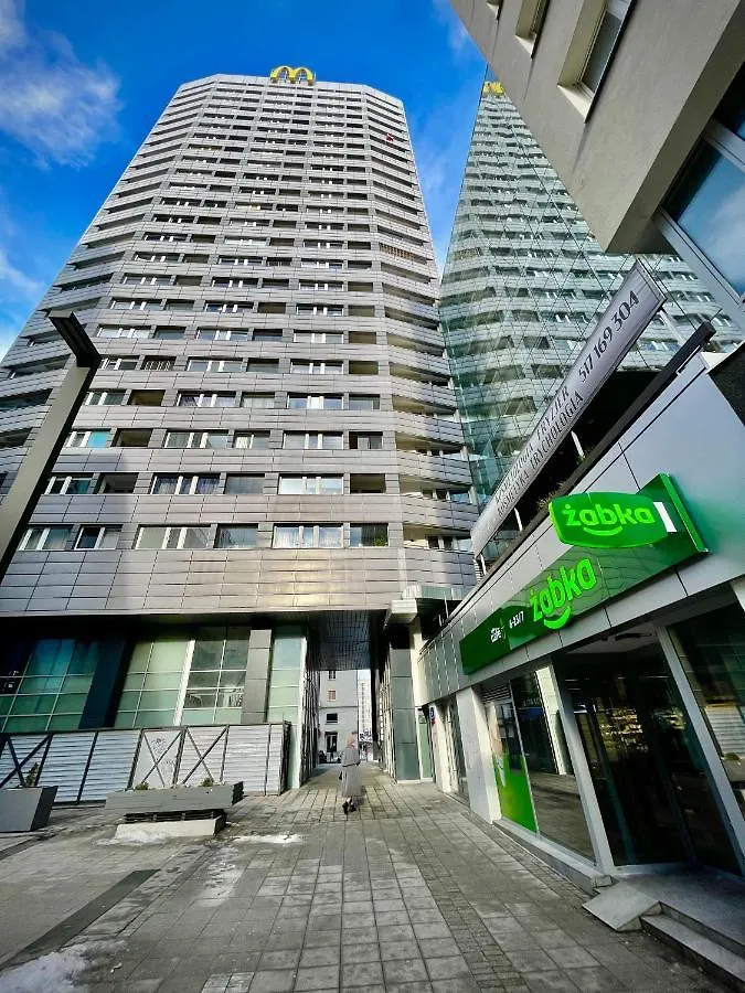 Apartment Super Apartament Blue Scisle Centrum Dwie Linie Metra Netflix Wifi 300 Mbs Panorama Miasta Warsaw