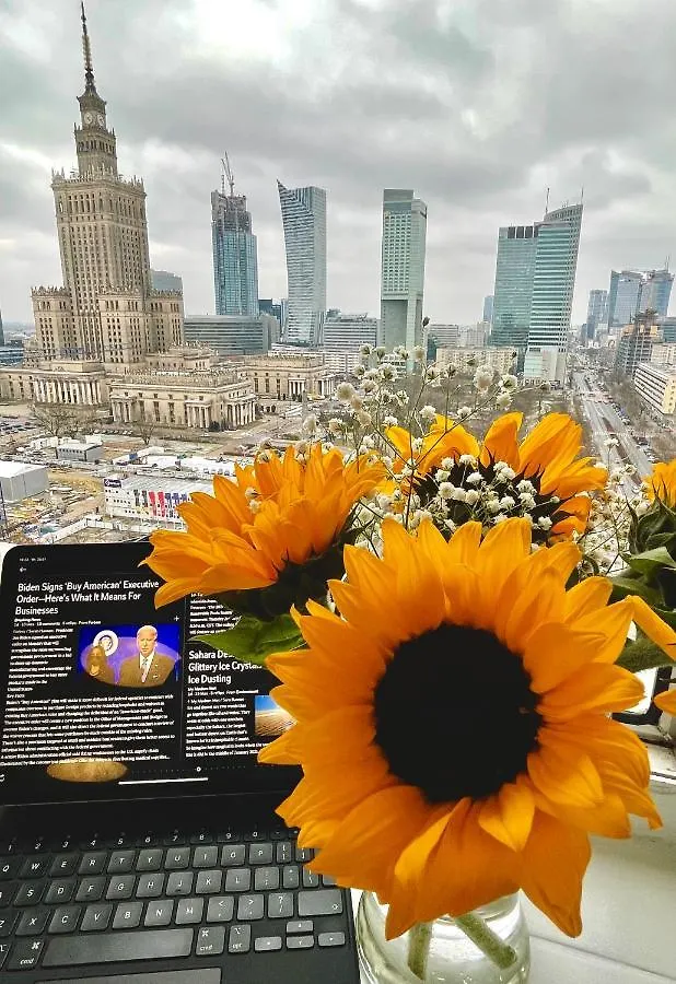 Super Apartament Blue Scisle Centrum Dwie Linie Metra Netflix Wifi 300 Mbs Panorama Miasta Warsaw